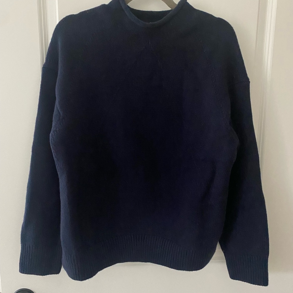 Banana Republic Women's Navy Crewneck Sweater